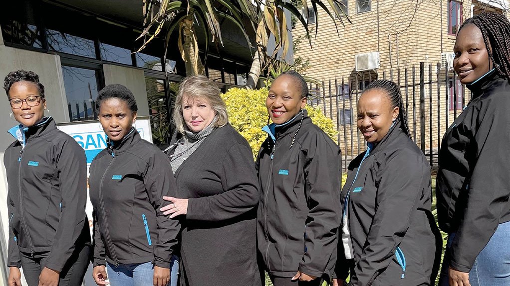 Women fill many roles at Sandvik Rock Processing
From left: Frengelina Mabotja, Sales Manager SA; Refilwe Makge, Capital Sales Engineer; Nickey Roe, Aftermarket Manager, Ntabeleng Mphahlele, Capital Sales Engineer; Minah Shezi, Aftermarket Assistant Internal Sales and Tshililo Khameli, Aftermarket Engineer