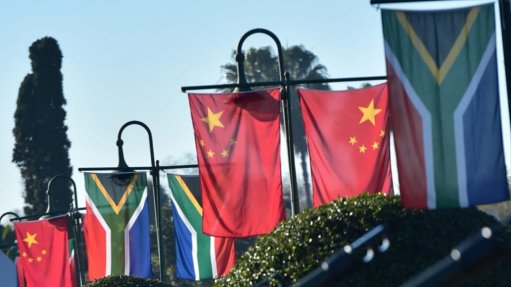 An image showing SA and China flags 