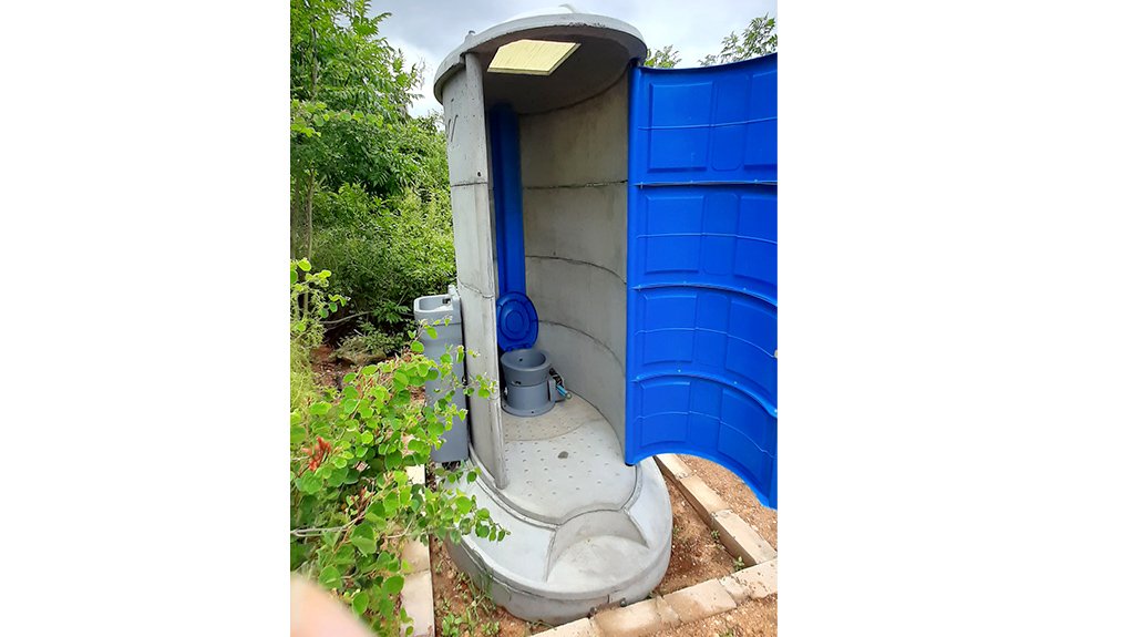 INNOVATIVE SANITATION
The dry sanitation unit addresses shortcomings associated with pit latrines