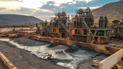 Zimbabwe replaces chrome mining ban with tighter regulations - Mining  Technology