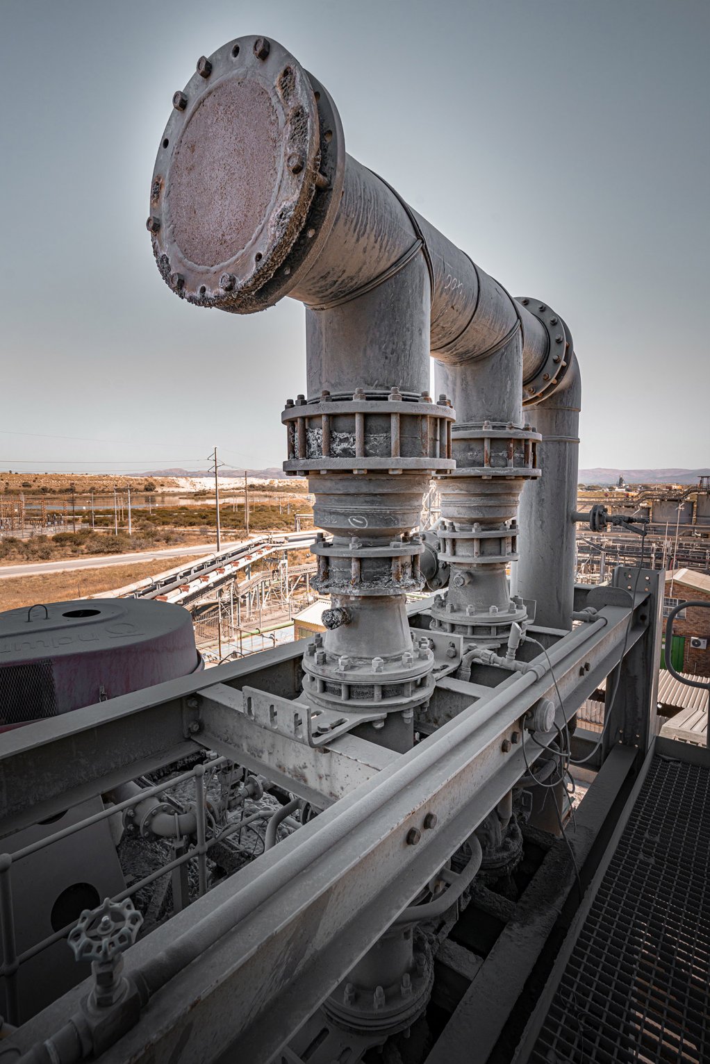 An image of the Mach Reactor fitted into processing machinery