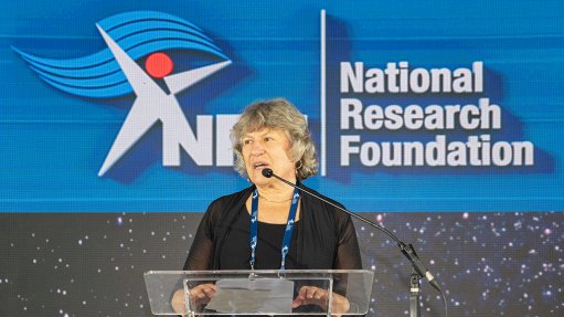 Distinguished Professor Jill Adler receives lifetime achiever award at the NRF Awards