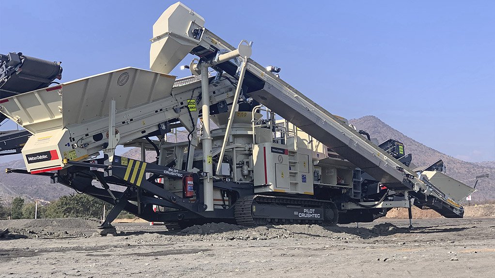 The Lokotrack LT200HPS mobile cone crusher is designed especially for secondary and tertiary crushing. It is equipped with return conveyor and either single or double-deck screen