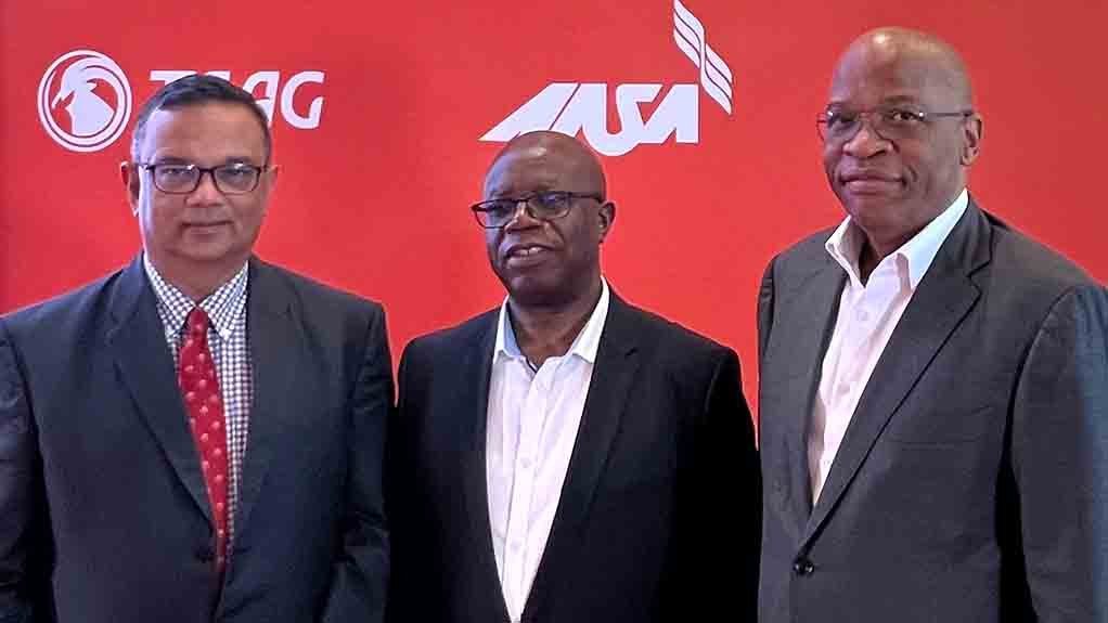 Left to right: AASA chairperson João Po Jorge, AASA CEO Aaron Munetsi, and AASA deputy chairperson Prof John Lamola