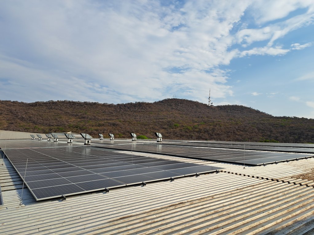 Image of the new solar plant installed on the rooftop of Sun City’s conference centre