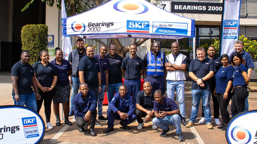 An image depicting the Bearings 2000 staff