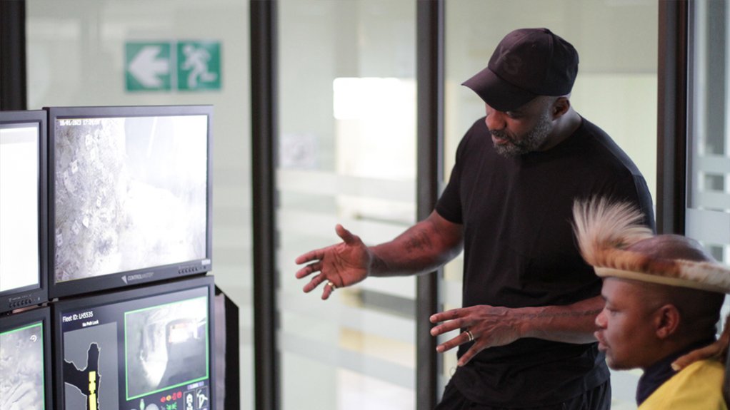 An image showing idris Elba in the World Gold Council's new documentary 