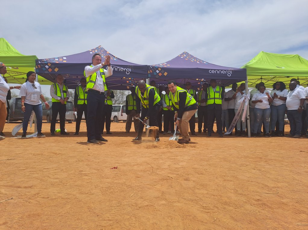 The sodturning ceremony at the Lephalale solar plant