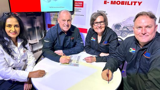An image depicting Henkel and Hudson Rubber signing the agreement at the recent NAACAM Show 2023. 