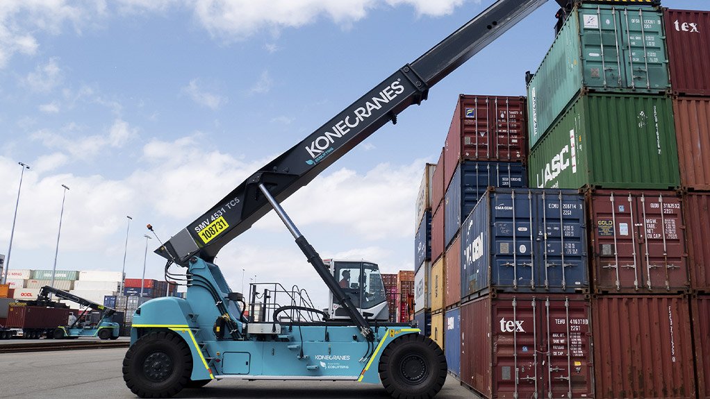 Reach stackers are revolutionising container handling processes