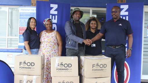 Engen and FoodForward SA help bring some festive cheer to South Durban Basin residents