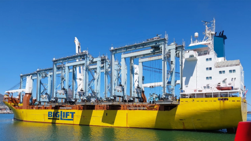 Seven RTGs being delivered to the Cape Town Container Terminal