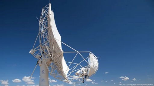  The SKA-MPIfR telescope