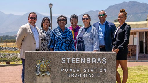 An image showing a World Bank delegation with City of Cape Town representatives at Steenbras 