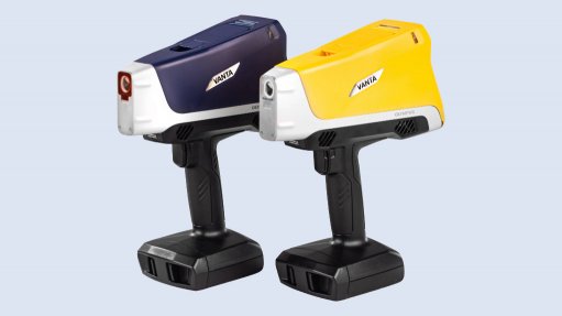 The newly launched Vanta Max and Vanta Core X-ray fluorescence (XRF) analysers one blue and one yellow