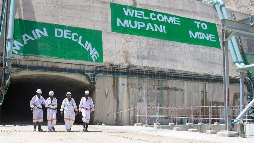 Image of entrance to the main decline of the Mupani mine 