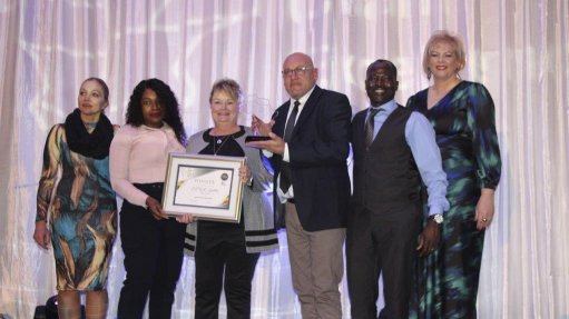 In 2023, CEVA Logistics won the award for the “Most Innovative Supply Chain Project”. Pictured are (from left): Nicola Stewart, Cynthia Nkosi, Glynis Jordan, Terrence Martin and Nicholas Somerai from CEVA Logistics, with Africa Supply Chain Excellence Awards director Liesl de Wet