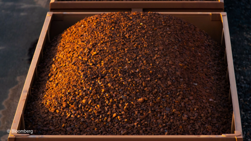 Image of iron-ore on a rail cart