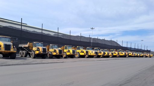 Richards Bay Multipurpose Terminal takes delivery of cargo handling equipment 