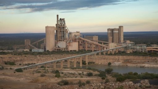 An image of a cement plant