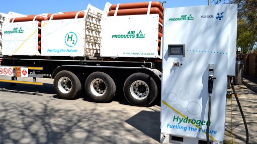 An image showing Air Products hydrogen dispensing unit and trailer 