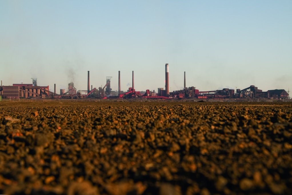 The ample open ground at AMSA's Vanderbijl Park facility will be used to build a 200 MW solar power plant 
