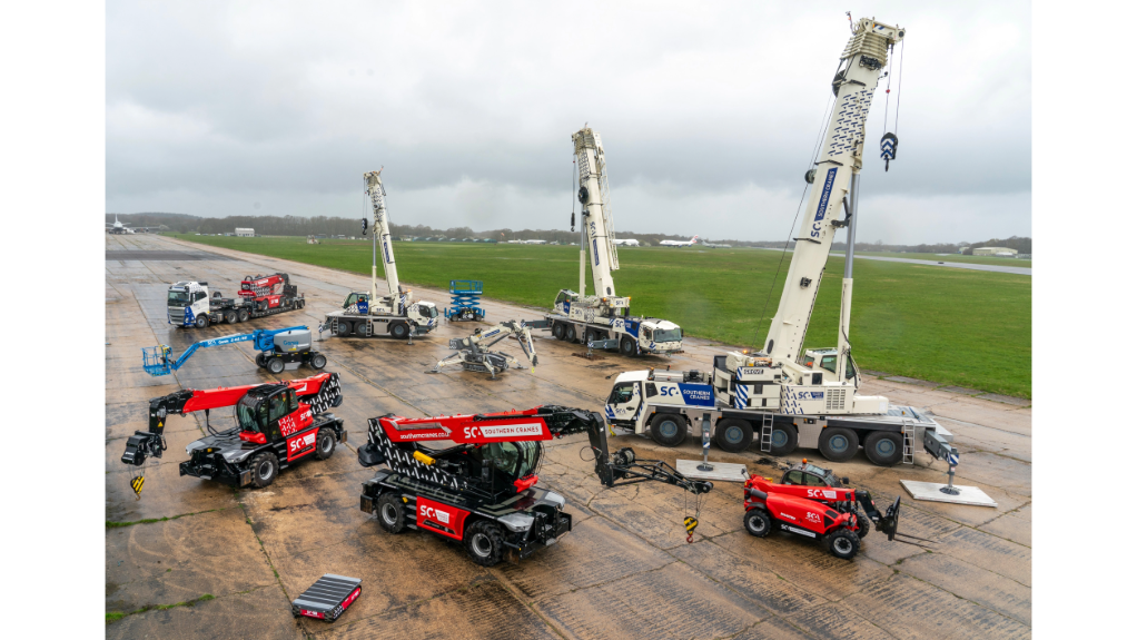 An image of the Grove cranes with Southern Cranes branding