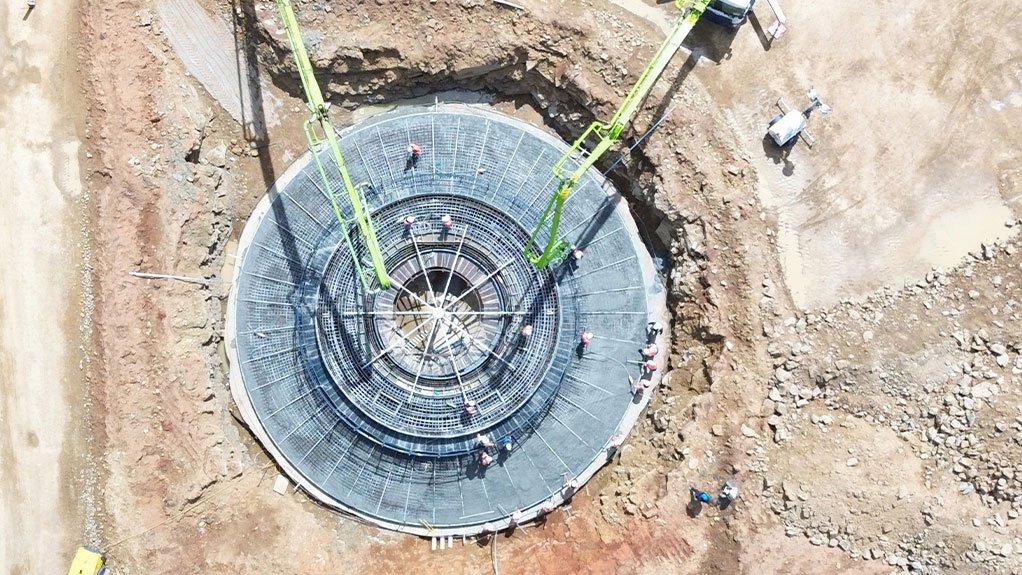Each turbine base constructed measures over 20 m in diameter and is around 3,3 m deep.