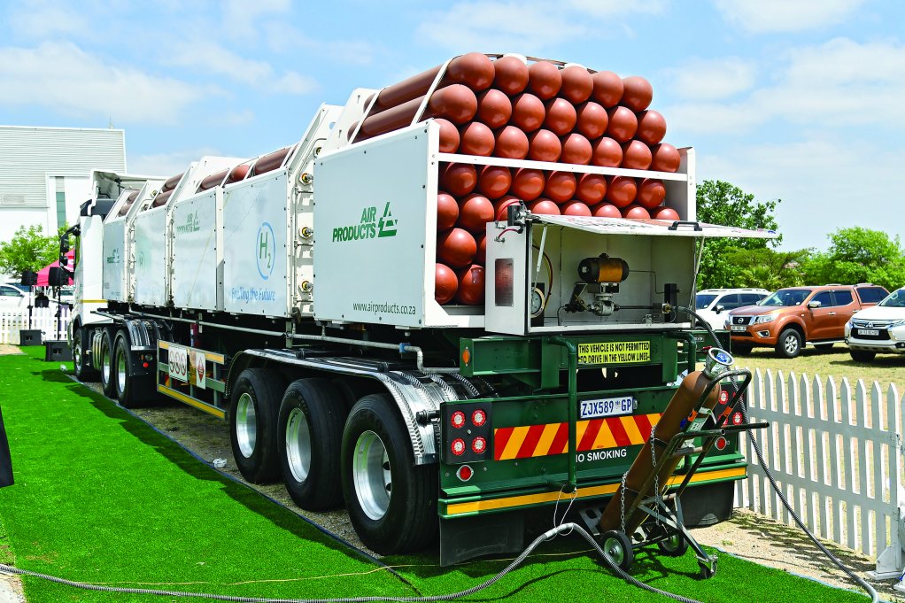 Air Products hydrogen fuel truck.