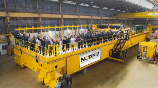 An image of the Morris Material Handling staff personnel
