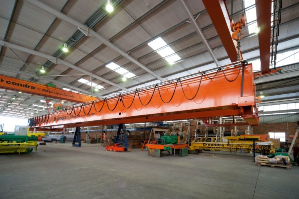Image of wide-span crane under manufacture at Condra’s Johannesburg factory