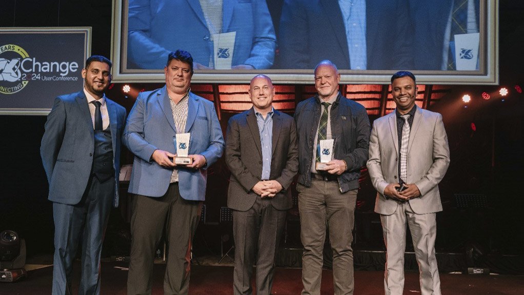 Industrial Information Excellence: Sameer Allopi (IS3), Roland Verwey (Saryx Engineering), Rob McGreevy (AVEVA), Hugo Stewart (Solasynergi Pty(Ltd)), Nilen Bermal (IS3)