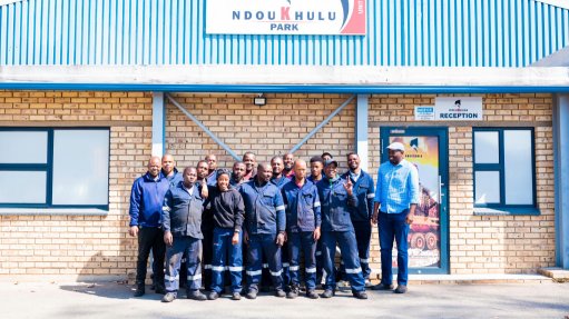 An image of the Ndoukhulu Hydraulics & Mining Supplies staff personnel
