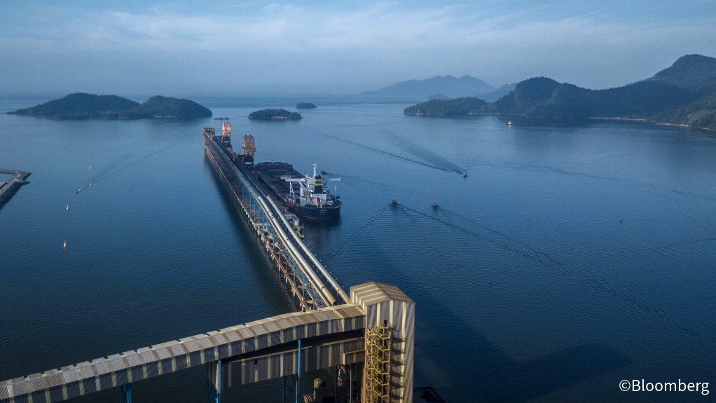 Trafigura and Mubadala plan sale of Rio iron-ore port
