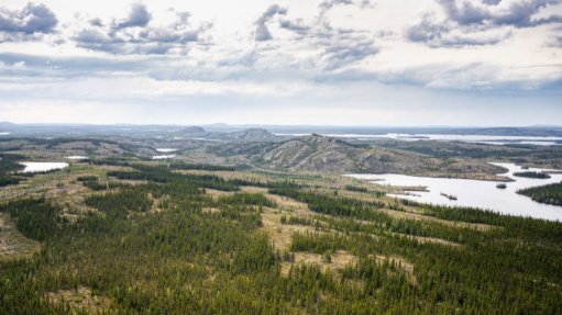 Photo looking north-west of CV5 showing the three mountains/hills – the basis of the word
Shaakichiuwaanaan.