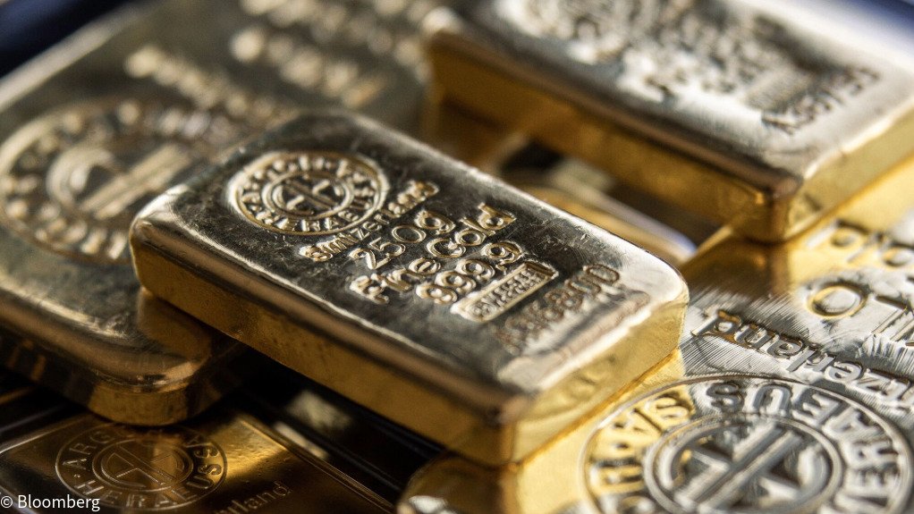 Gold gets dragged into selloff as share slide jolts investors