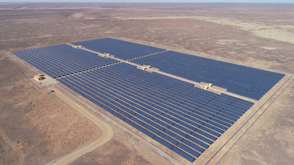 An image of a solar plant