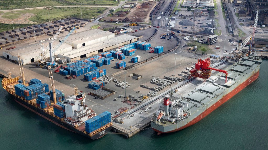 Image of Port of Richards Bay container terminal