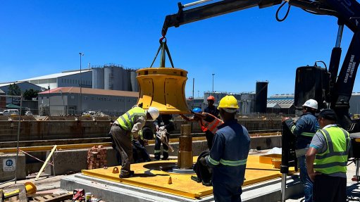 Newly installed capstan's at TNPA's Durban, Cape Town ports