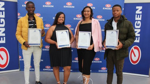 Empowering South Durban: Engen computer skills course helps secure employment for locals