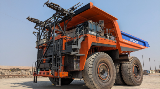 WORLD FIRST
The trial marks the world’s first technological feasibility study of an ultra-large, full battery rigid-frame dump truck
