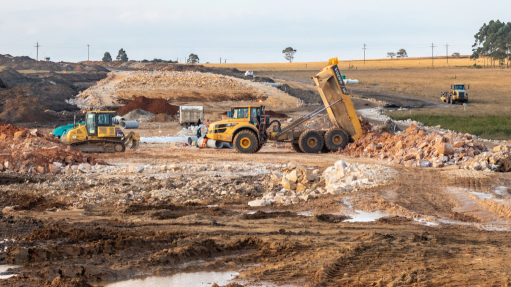 Image of construction work on the N2 Wild Coast project