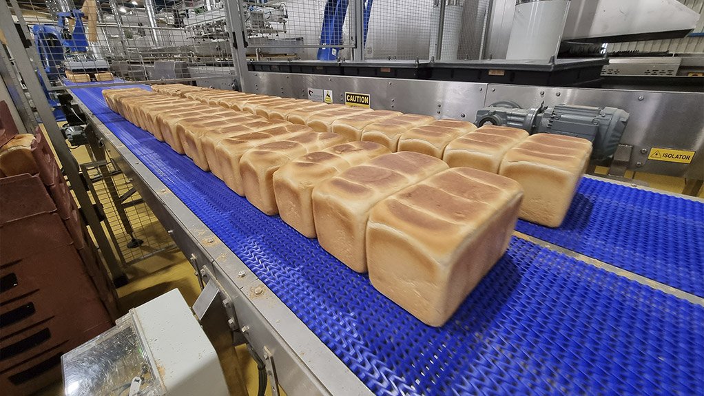 Blue Ribbon white bread on production line