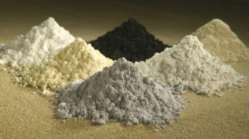 Piles of rare earth oxides