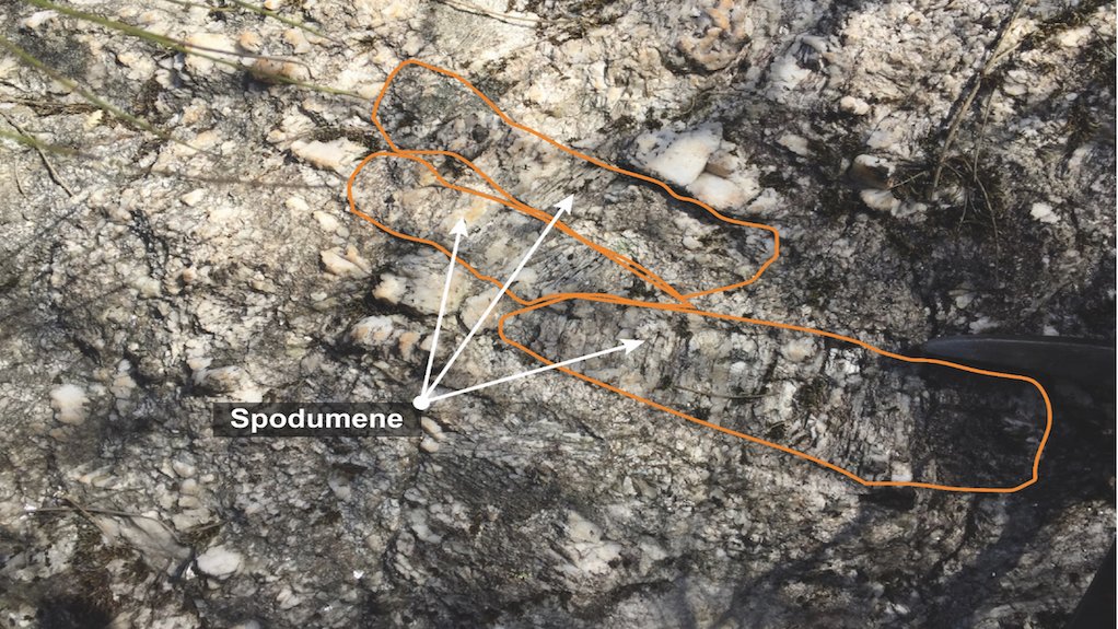 
Spodumene minerals within a pegmatite outcrop at the Barroso project