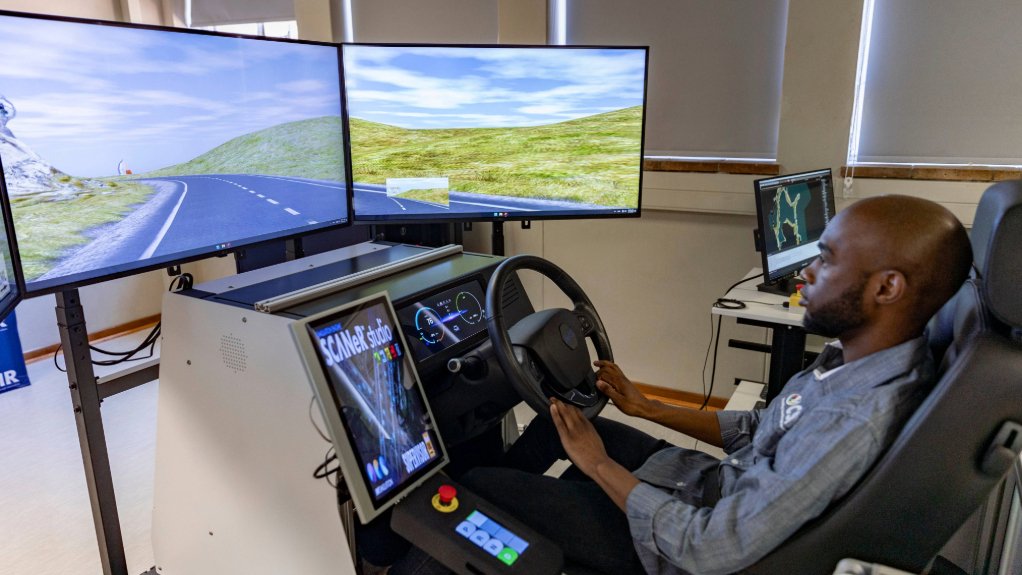 A CSIR researcher demonstrates how a driving simulator can be used to recreate uniquely South Africa driving hazards.