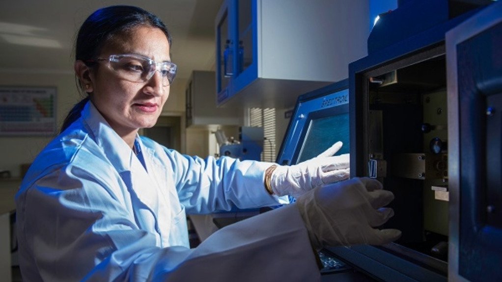  	A lady at the BME lab in germany 