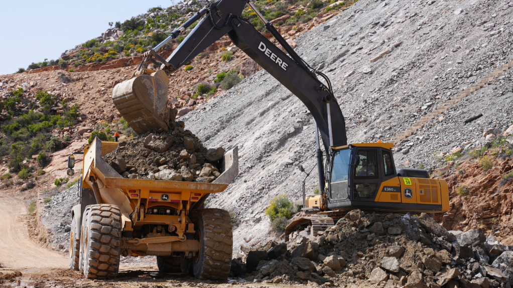 An image of work being done at the Rietberg Mine