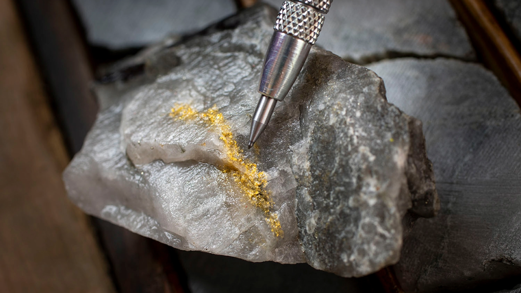 Image of visible gold in drill core from the Island Gold mine