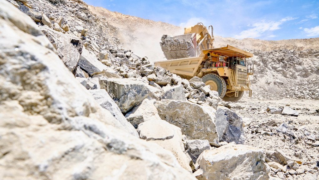 B2Gold targets higher output in 2025, says Mali mine operating without limitations